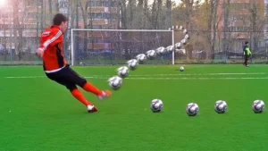 Kỹ Thuật Sút Phạt: Bí Quyết Thắng Trận Của Các VĐV